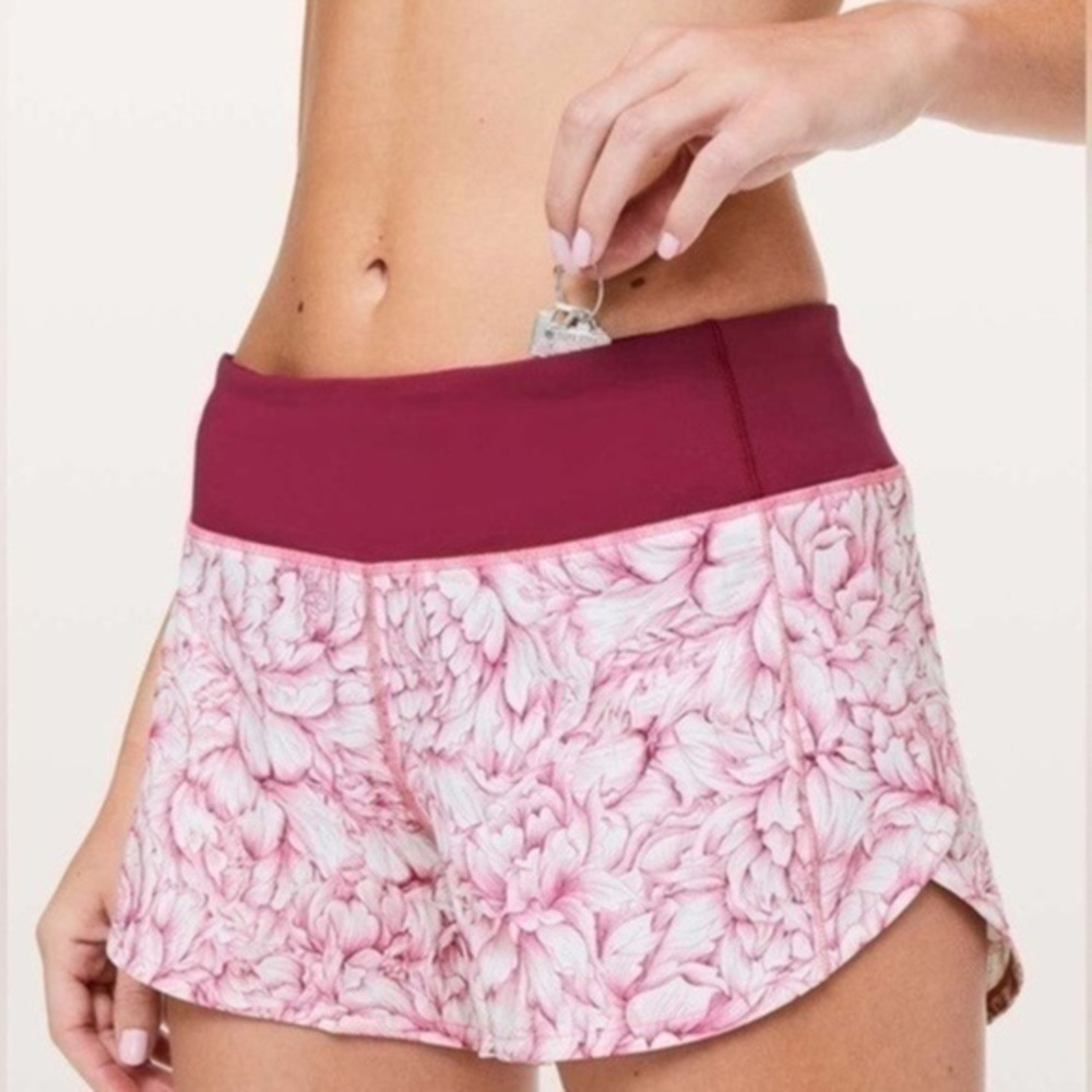 Lululemon Run Times Short II - Floral Bloom White Star Ruby / Star Ruby - Picture 4 of 12